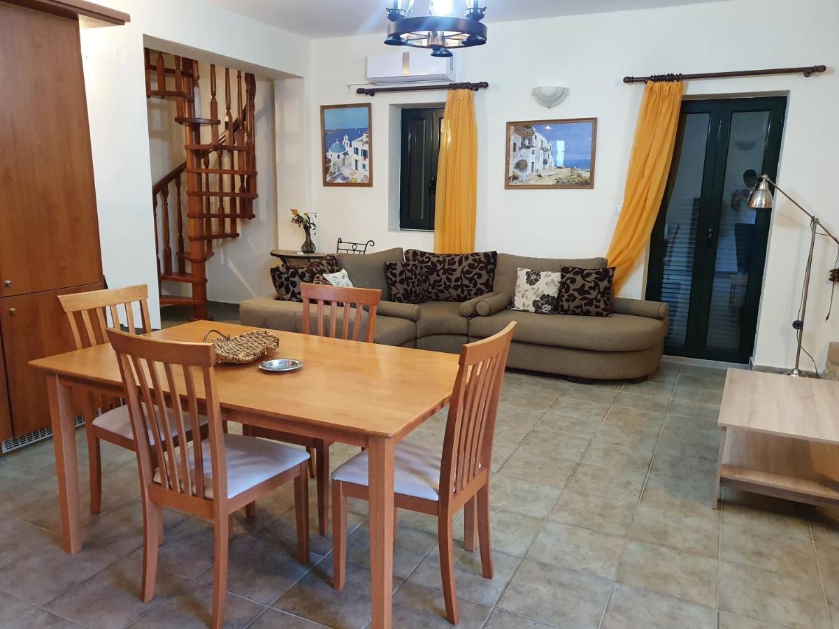 Ferienwohnung Frigano 3 Stoúpa Exterior foto